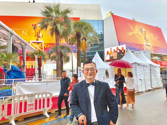 姚經玉是國際影展常客，能精準預測影展得獎電影。（海鵬影業提供）