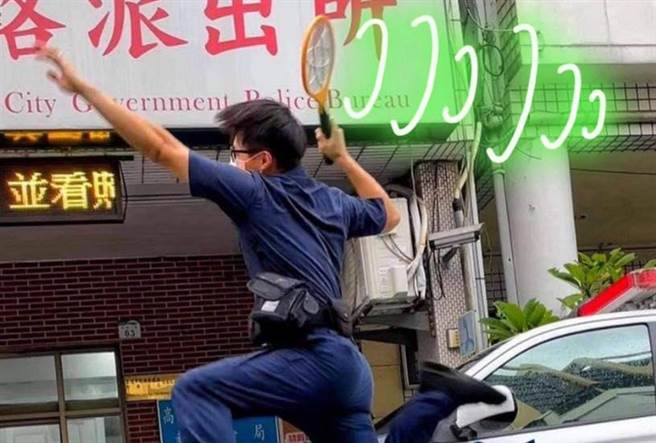 高雄市警察局臉書一張Kuso羽球照，引網友熱議。（圖／FB_高雄市政府警察局）