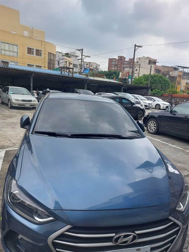 7旬老夫妻机车双载就医途中发生车祸双殒命。(翻摄照片／蔡依珍桃园传真)