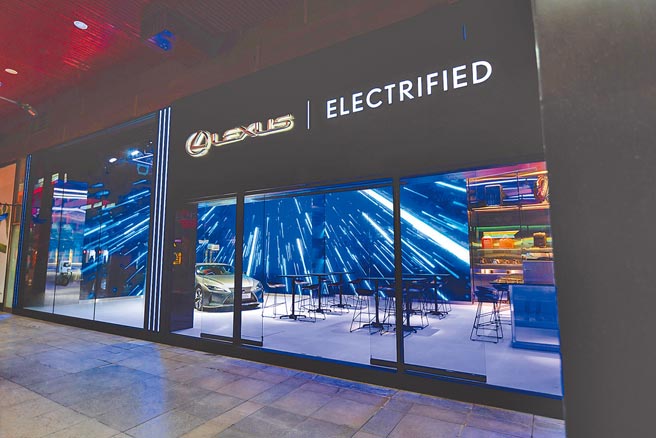 和泰车斥资3000万元在信义威秀商圈打造Lexus复合式概念展间，传递品牌概念及未来愿景。（和泰车提供）