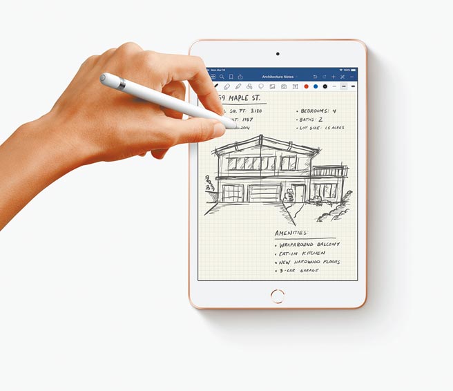 苹果的iPad及iPad Air均支援Apple Pencil；iPad，定价1万500元起。（苹果官方网站）