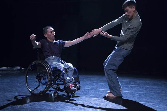 台中国家歌剧院推出现场演出节目周书毅X郑志忠《阿忠与我》。（台中国家歌剧院提供／陈淑芬台中传真）