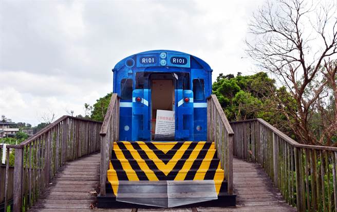 過去往來雙東的藍皮列車，有望在今年10月復駛。（林和生攝）