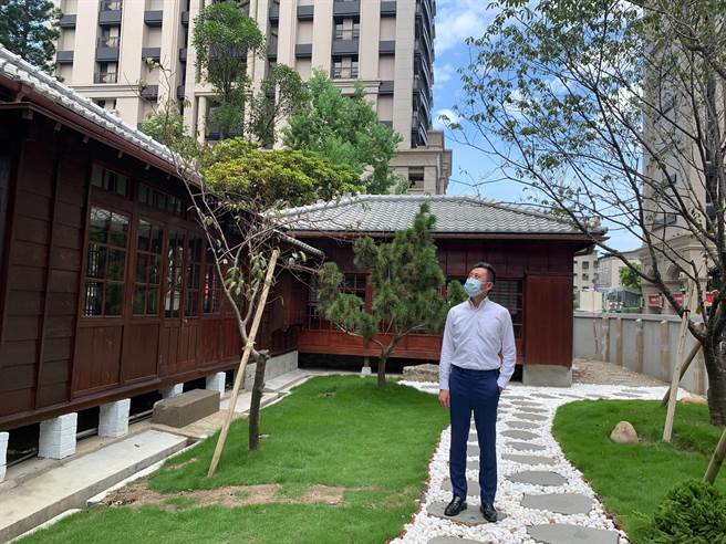 位在新竹市中央路上的百年歷史建物「新竹州警察局高等官舍」，歷经1年多修復近日完工，其「和洋」共体的风格相当独特。（陈育贤摄）