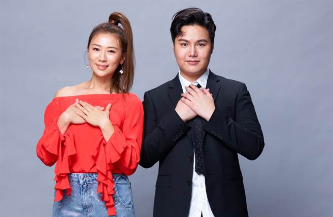 蘇友謙攜手連靜雯捐快篩試劑。（友恆國際提供）