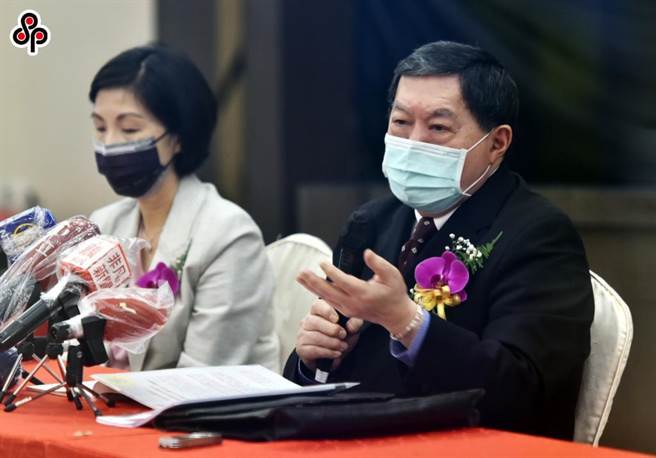 远传电信与亚太电信拟针对3.5GHz频段进行频率与网路共用合作结合案，公平会今天决议，不禁止其结合，但附加负担，以确保整体经济利益大于限制竞争不利益。图为远传电信董事长徐旭东。（报系资料照）