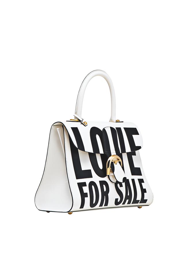 Delvaux Brillant Lady Gaga特別訂製款，LOVE FOR SALE字樣是爵士名盤，亦可能是兩人的合唱曲目之一。（Delvaux提供）