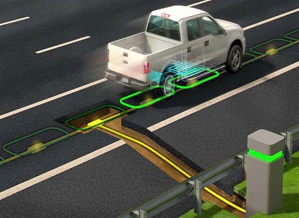 邊開車邊充電：美國測試磁化混凝土無線充電公路，無線傳輸效率達 95％！（圖／DDCar）