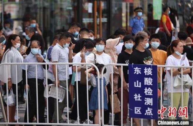 澳门全民检测27万人已採样 部分接种点暂停打疫苗。（示意图／中新社）