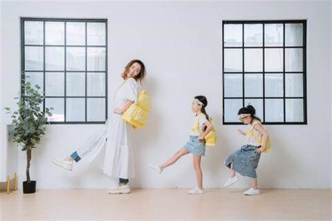 CiPU喜舖推出新色亮丽黄，盼带给消费者愉悦心情。（CiPU喜舖提供）