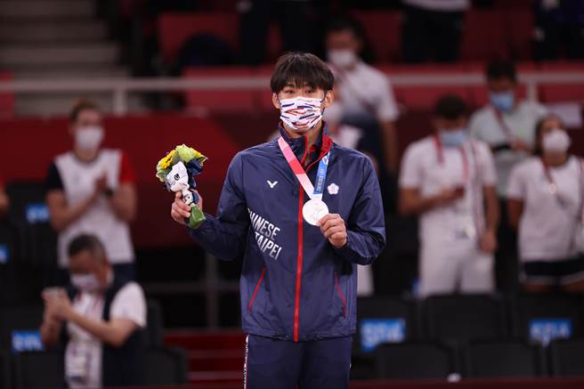 賽場外的努力與溫暖！十大台灣「東奧選手」溫馨故事賺人熱淚。(圖／中央社)