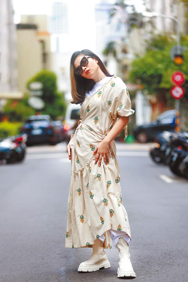 ？te坏特入围金曲新人奖，为出席媒体茶会特别换了新髮型，更加俏丽。（好朋友工作室提供）