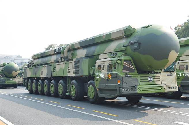 东风-41核战略弹道飞弹。取自新华社