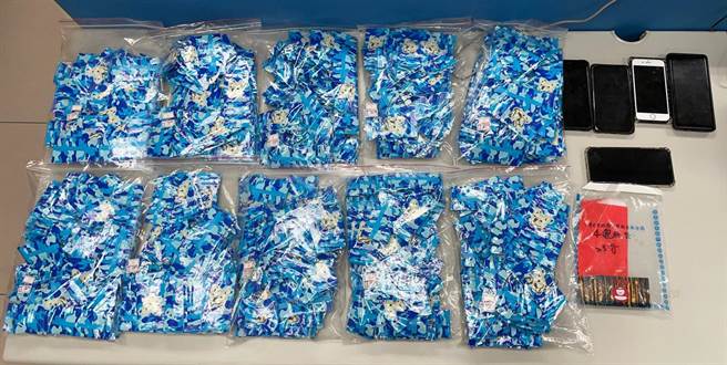 毒贩称因疫情，每次至少要买1000包。（警方提供）