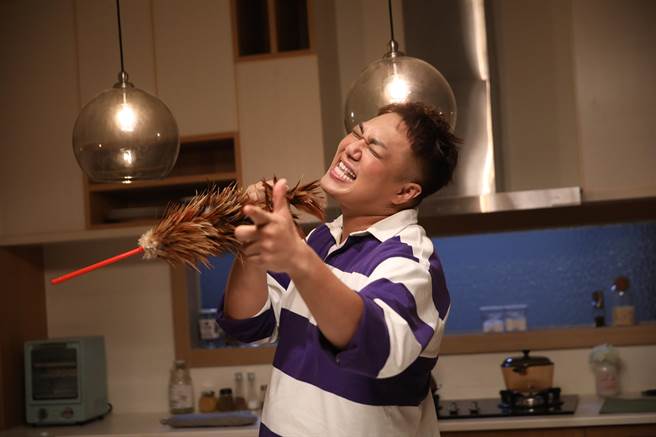 关韶文近日推出第二首单曲〈关关灯〉。（关韶文经纪人提供）