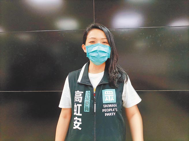 台湾民眾党立委高虹安被认为将参选新竹市长，她昨日首度松口表示「不排斥会参选新竹市长」。（邱立雅摄）