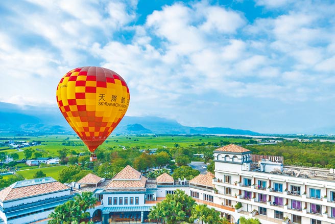 8/7至8/13入住日暉國際渡假村可獨家觀賞熱氣球。（日暉國際渡假村提供）