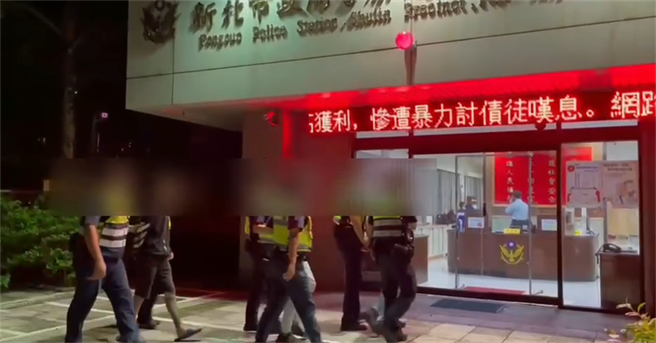 警方深夜拘提黄男等3位重嫌到案，全案依杀人、妨害秩序等罪嫌移送新北地检署侦办。（警方提供）