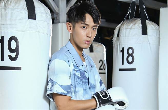 柯震东日前带家人低调赴美进行家族旅游，因回应可能顺便打疫苗，遭到非议。(中时资料照片)