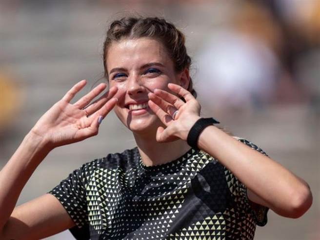 19歲跳高女神東奧首參賽摘銅，私下穿搭超火辣。(圖/
rosya_dp)