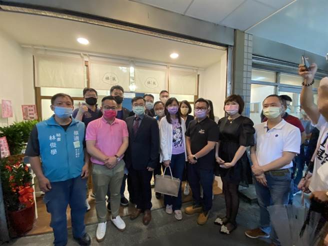 「福氣委託行」開張，主要販賣基隆特產，地方盼委託行商圈能再現光彩。（基隆市議員童子瑋提供／陳彩玲基隆傳真）