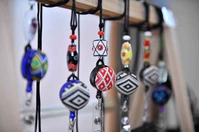 「一千两百度浴火重生－爱的琉璃精品展」/图:花莲县政府提供