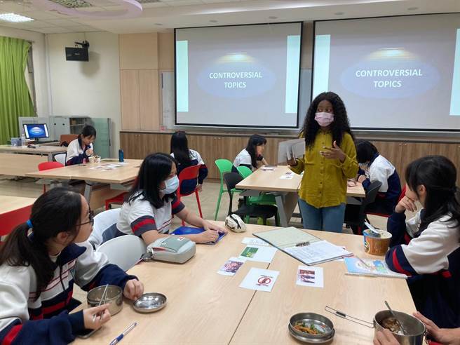 桃园有5高中推出台美双联学制，今年9月开放学生申请。（桃园市教育局提供／陈梦茹桃园传真）