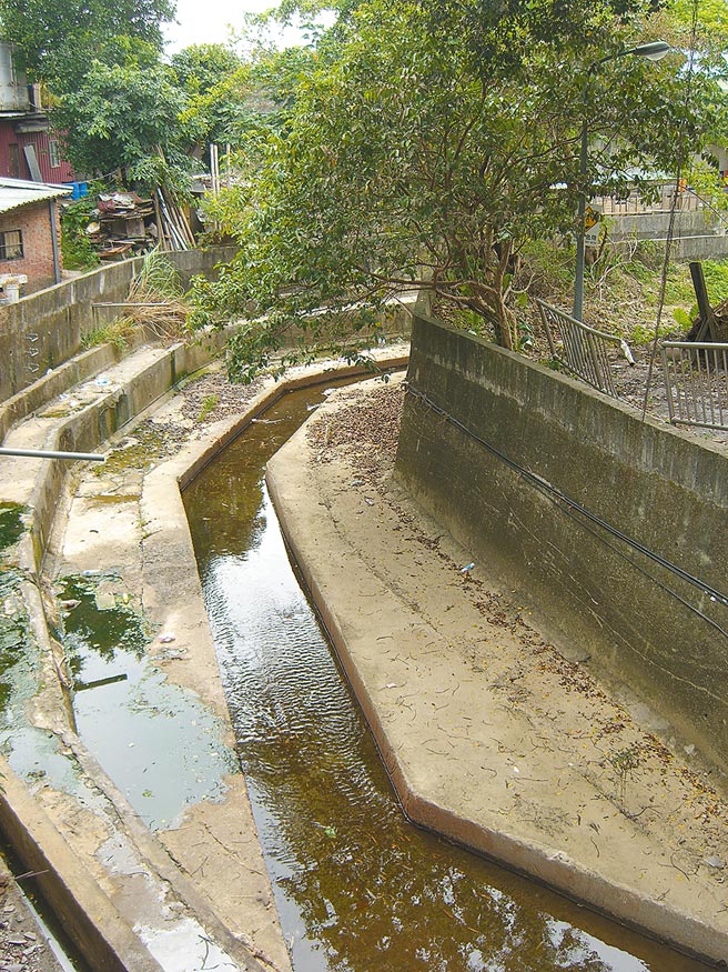 新北市土城区溪头路大安圳引水口，距今已有上百年歷史，在地居民向市府申请社区营造计画，盼修復成歷史据点，发展观光。（吕惠美提供／蔡雯如新北传真）