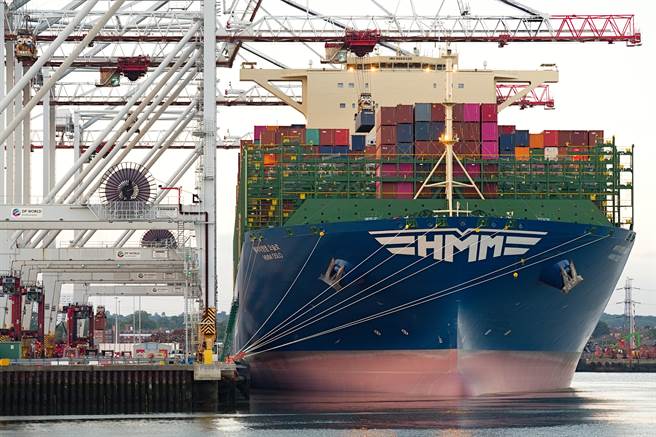 航运景气畅旺，带动造船厂订单量暴增。（示意图／shutterstock）