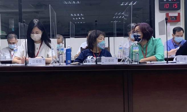 叶毓兰》考察核二厂 证明不是基层扛罪！（爱传媒提供）