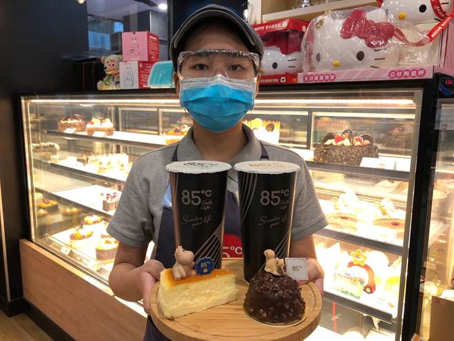 台灣7月的消費動能大致上已較6月回溫，美食-KY旗下85ºC門市營業額回升。（美食提供）