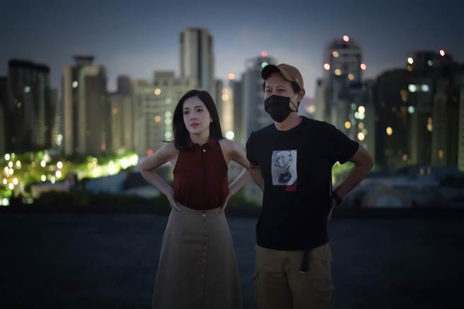 许玮宁携手《谁是被害者》导演庄绚维合作形象广告。（台北市影委会提供）