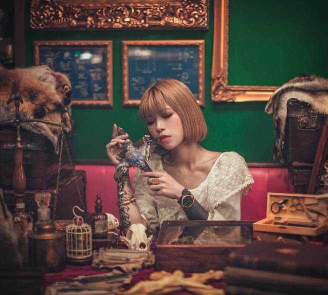 曾姓女标本师（绰号金毛）表示，如果味道真的很重，自己也不能接受。（Maxinna Roxen提供／陈彩玲基隆传真）