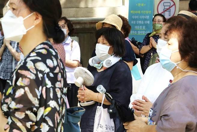 南韩10日单日新增确诊首度超过2000例。（资料照／美联社）