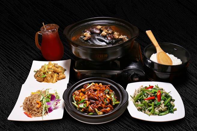 台中市新社菇神入选2021年米其林必比登推荐清单。（业者提供）