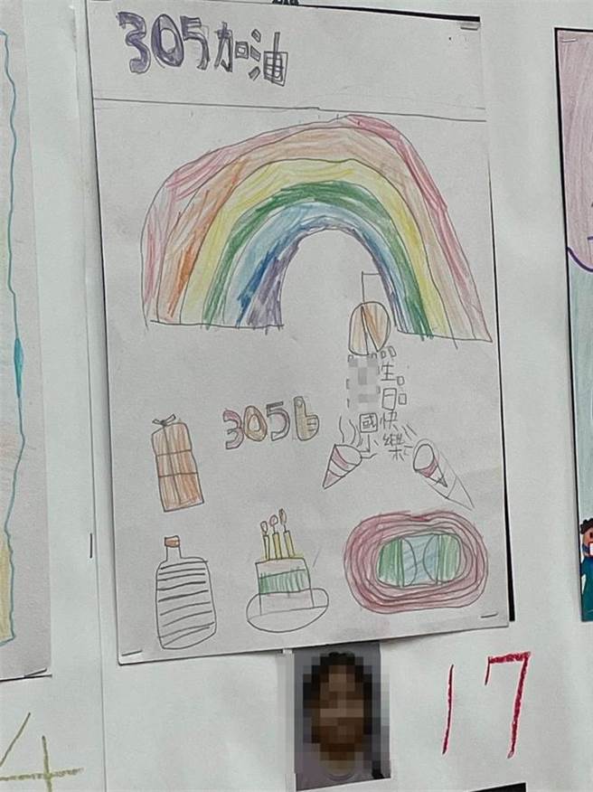 10歲詹姓小妹在大火中不幸身亡，她在學校的座位仍保留完整，校方感嘆，暑假過後就要升4年級，未料突遇意外，老師們都相當難過。（蔡雯如攝）