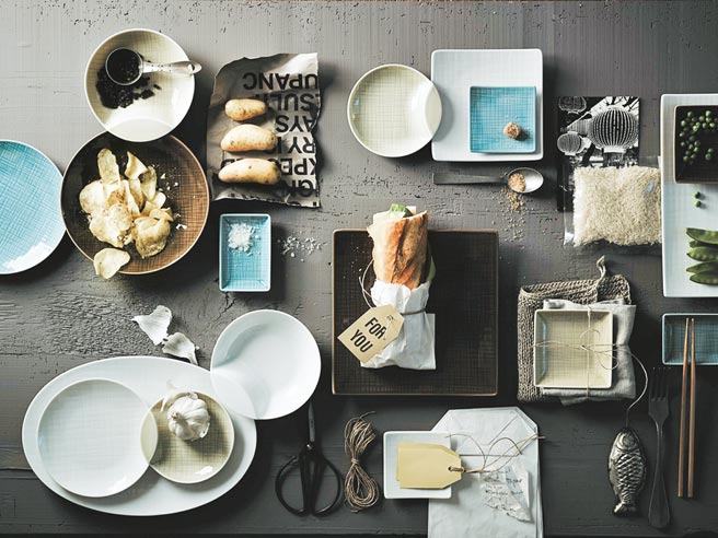 beyond beyond「俊欣行」Rosenthal罗森泰德国当代艺术名瓷，开站限定优惠68折。（比漾广场提供）