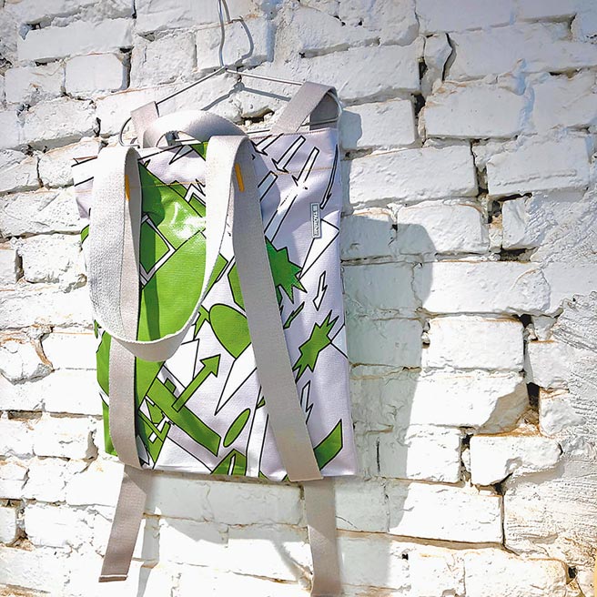 beyond beyond「日常经典」REBIRTH三用后背包──2021台湾文博会（相信律），2650元。（比漾广场提供）