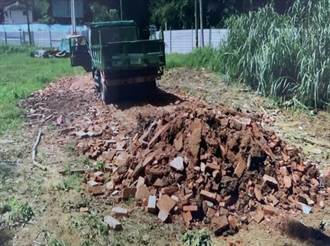 拆屋廢棄物倒往農地 歸仁警移送法辦