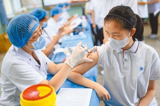 國藥疫苗打3劑抗體更強 越南批准使用