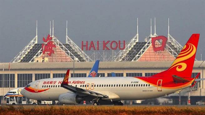 近期大陸機場屢成疫情破口，新華每日電訊今刊發評論文章：別讓外包公司成防疫漏洞。（騰訊新聞）