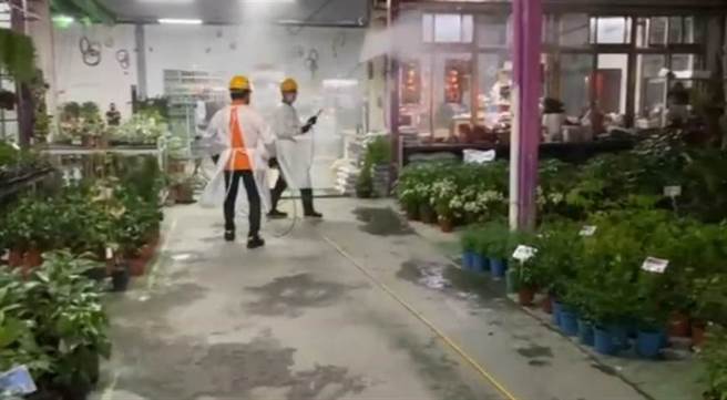 田尾公路花園大消毒。（彰化縣政府提供／吳敏菁彰化傳真）
