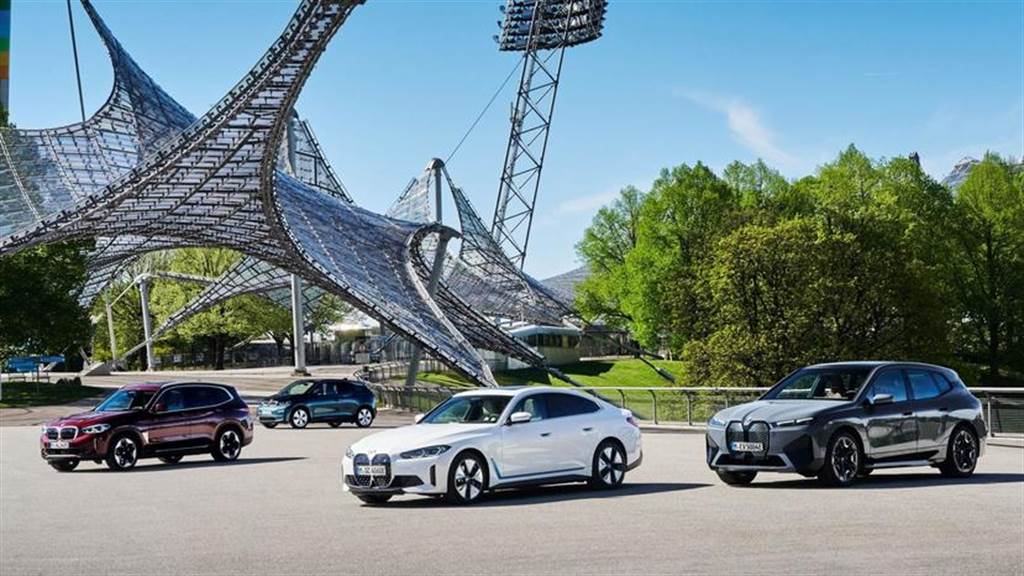 全新平台2025年問世 BMW 3系列電動車打頭陣。（圖／DDCAR）