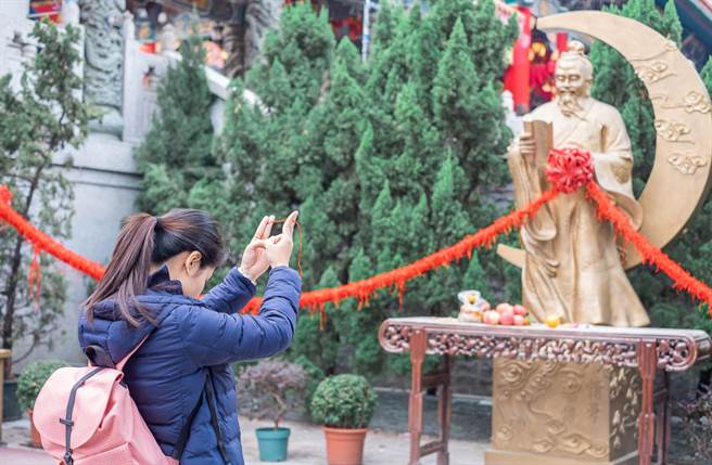 小孟老師分享，牡羊座、處女座、摩羯座、獅子座七夕財運超旺，可把握時機在當天求財。（圖／Shutterstock）