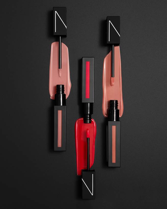 NARS特雾唇诱。（图／品牌提供）