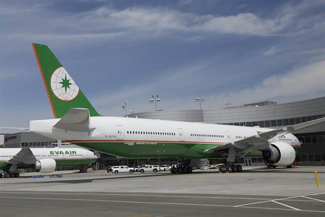 长荣飞关岛航班惊传飞航意外，所幸平安降落。(图／资料照)