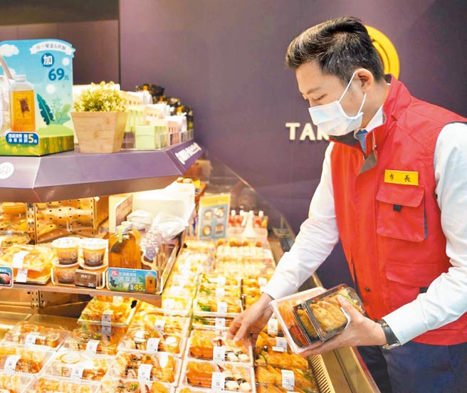 市长林智坚说，希望在5倍券发放后至年底期间，让民眾来新竹消费就是流行的热潮。（新竹市府提供）