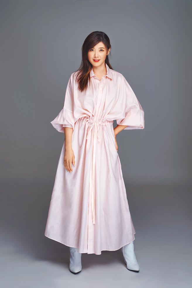 蘇慧倫暌違13年推出新專輯，讓她首度進入金曲歌后之爭 。（相信音樂提供）