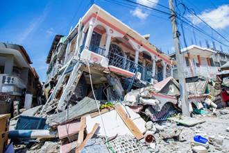 海地大地震釀304死逾1800傷 居民嘆：這個國家從沒喘息過