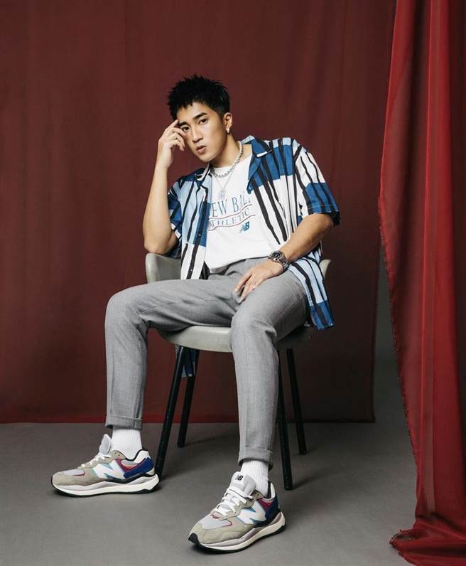 婁峻碩在七夕情人節推出新歌〈怎麼又是情人節〉。（摘自臉書）